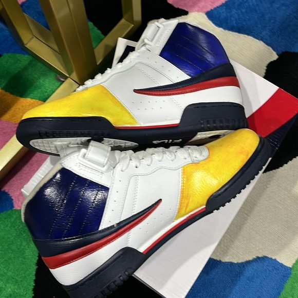 Brand new shoes for men custom made with thermal paint - Picture 3 of 9